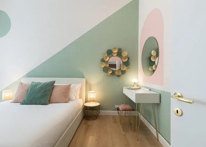 Apartment The 38 L Homkeey Luxury I Colosseum Rome
